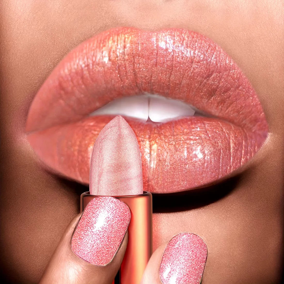 Velvet Glow Lipstick Shine