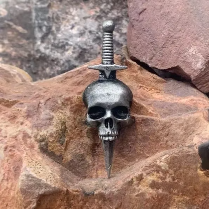 💀100% Handmade - 🔥Vintage Gothic Skull Brooch