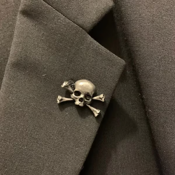 💀100% Handmade - 🔥Vintage Gothic Skull Brooch